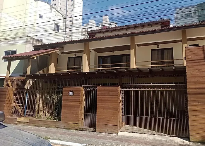 Casa Moon